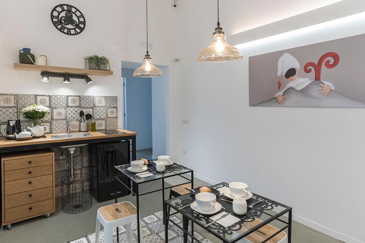 A Misura Duomo Rooms & Apartment - Ls Accommodations Napoli Eksteriør bilde