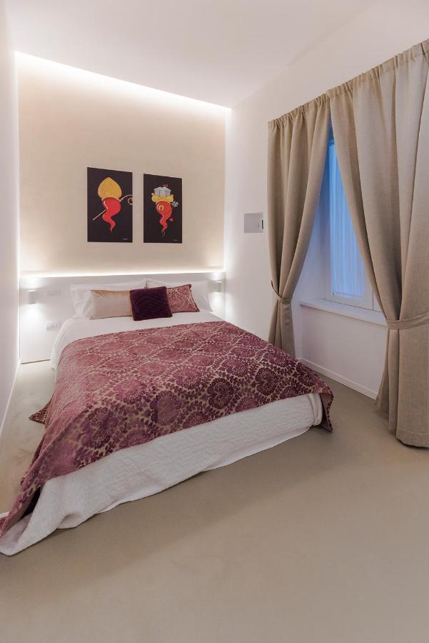 A Misura Duomo Rooms & Apartment - Ls Accommodations Napoli Eksteriør bilde