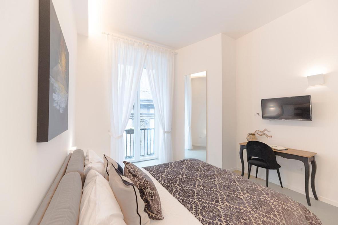 A Misura Duomo Rooms & Apartment - Ls Accommodations Napoli Eksteriør bilde