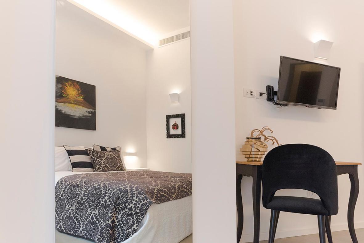 A Misura Duomo Rooms & Apartment - Ls Accommodations Napoli Eksteriør bilde