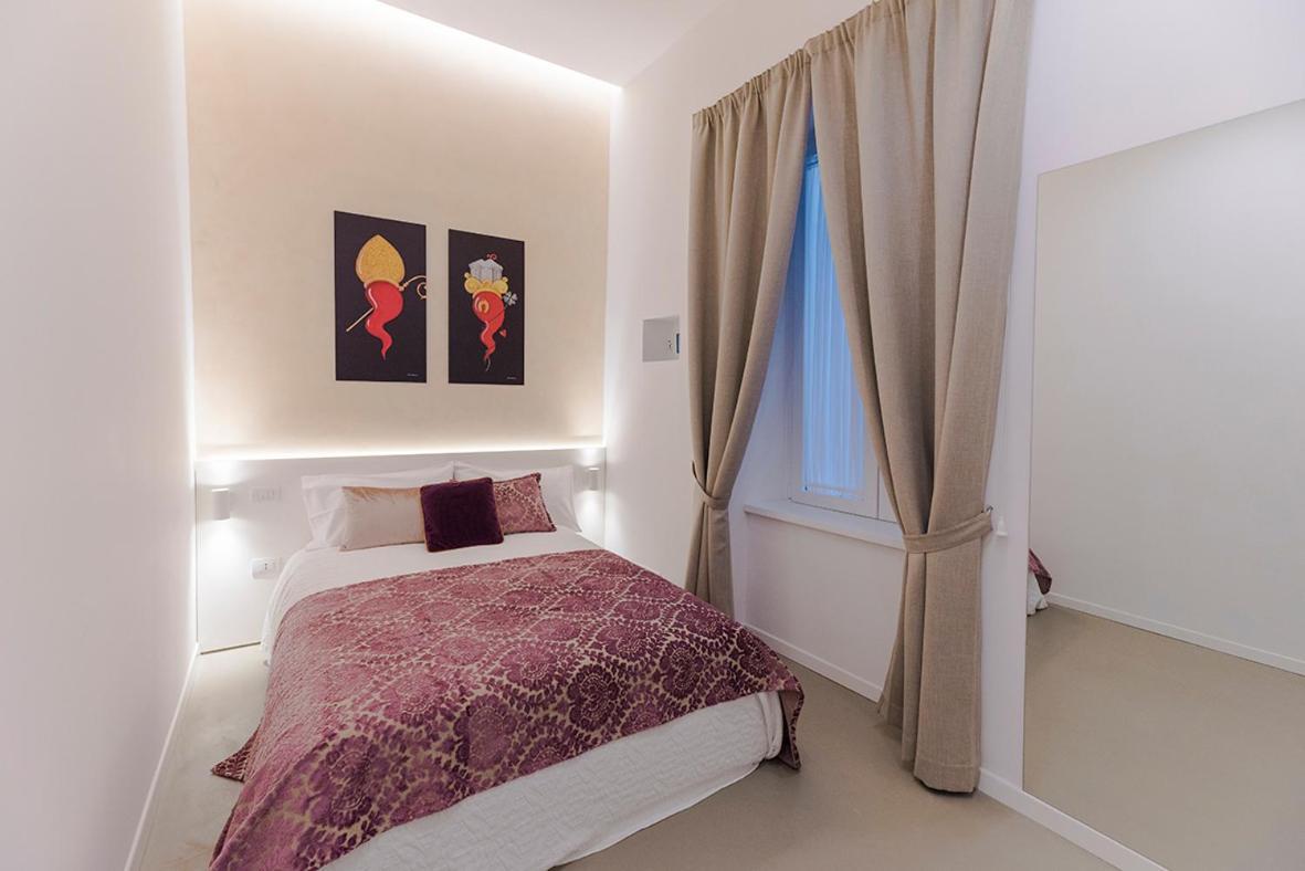 A Misura Duomo Rooms & Apartment - Ls Accommodations Napoli Eksteriør bilde